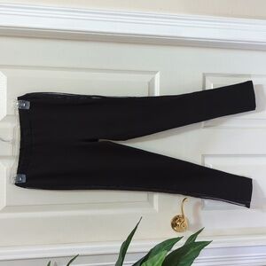 🐢Nude Women's Black Skinny Pants w/Sheer Striping Zip Ankle Sz Med